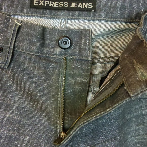 Express Jeans Mens 32X30 Gray Blake Loose Fit Boot Cut Whiskers Cotton Blend - Picture 5 of 15